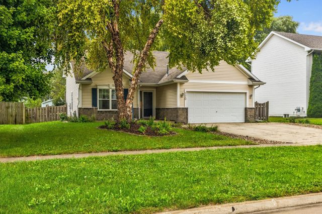 520 SE Westgate Drive, Waukee, IA 50263