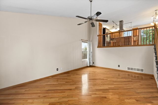 520 SE Westgate Drive, Waukee, IA 50263