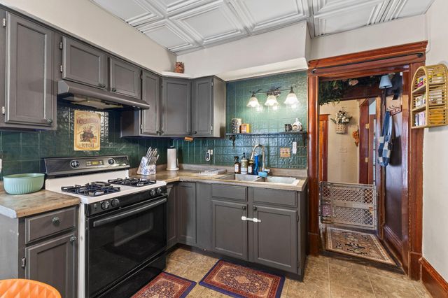 2231 N 3rd Street, Minneapolis, MN 55411