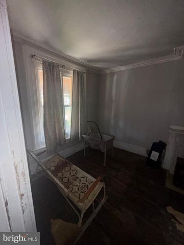 3827 ASPEN ST, Philadelphia, PA 19104