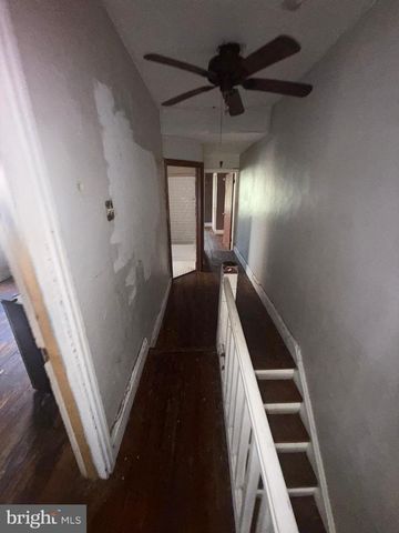 3827 ASPEN ST, Philadelphia, PA 19104