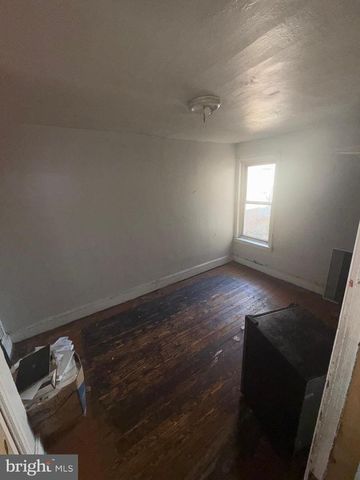 3827 ASPEN ST, Philadelphia, PA 19104