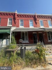 3827 ASPEN ST, Philadelphia, PA 19104