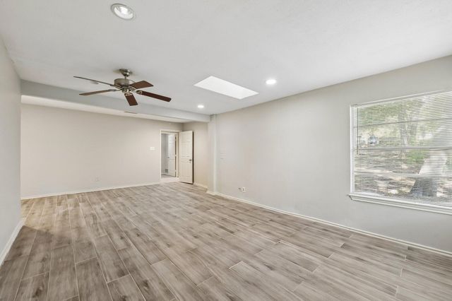 620 Spinner Road, Desoto, TX 75115