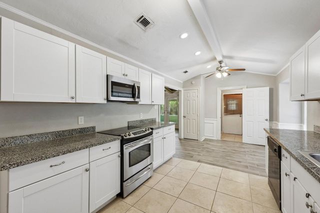 620 Spinner Road, Desoto, TX 75115