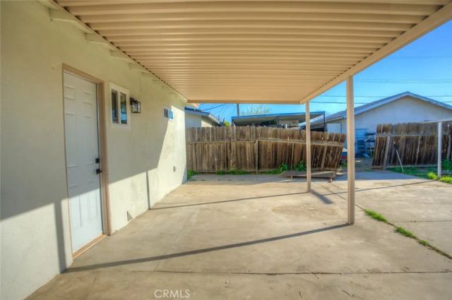 2701 Houchin, Bakersfield, CA 93304