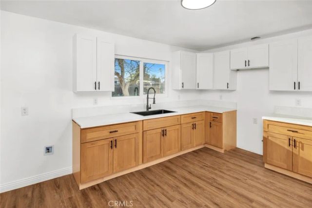 2701 Houchin, Bakersfield, CA 93304