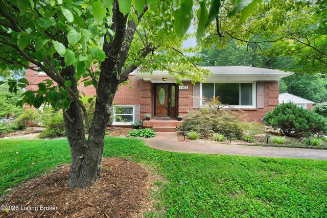 4011 Mamaroneck Rd, Louisville, KY 40218