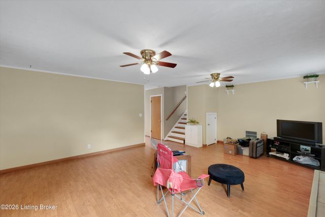 4011 Mamaroneck Rd, Louisville, KY 40218