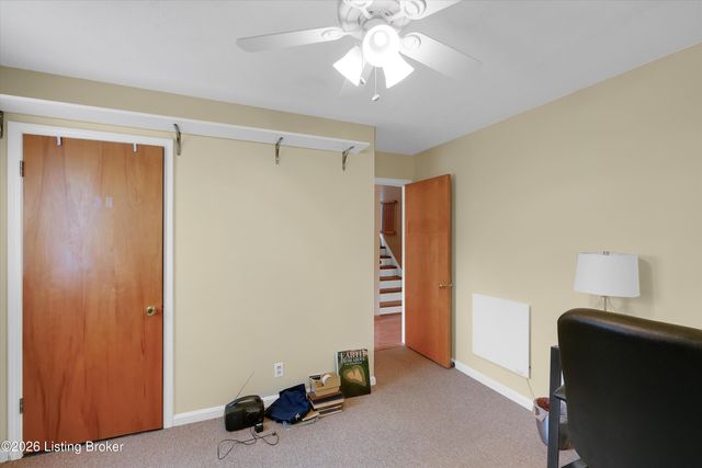 4011 Mamaroneck Rd, Louisville, KY 40218