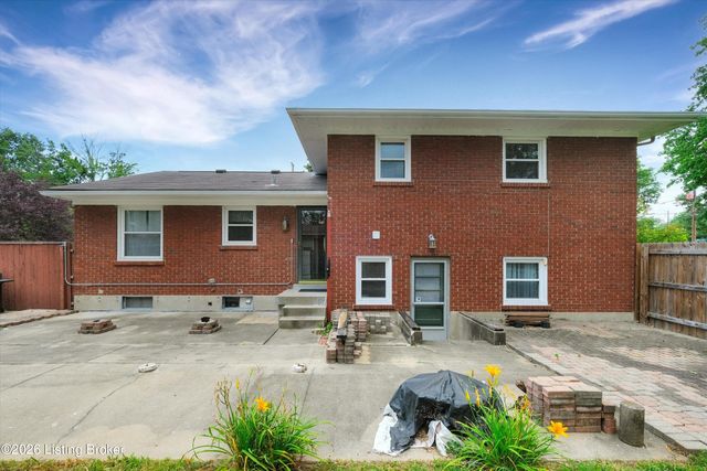 4011 Mamaroneck Rd, Louisville, KY 40218