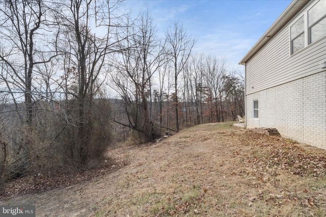 200 MILE RIDGE ESTS, Strasburg, VA 22641