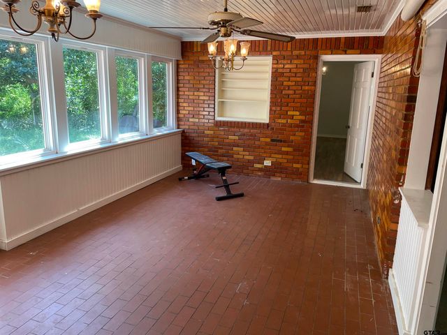 201 W Gilmer St., Big Sandy, TX 75755