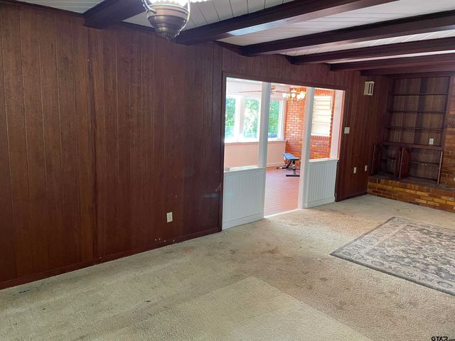 201 W Gilmer St., Big Sandy, TX 75755