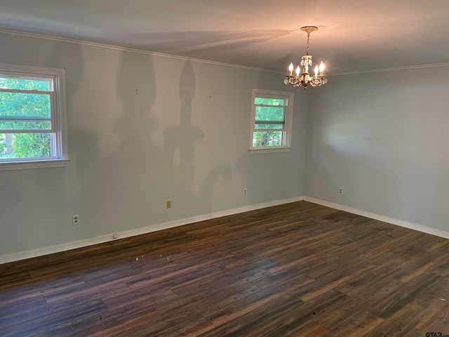 201 W Gilmer St., Big Sandy, TX 75755