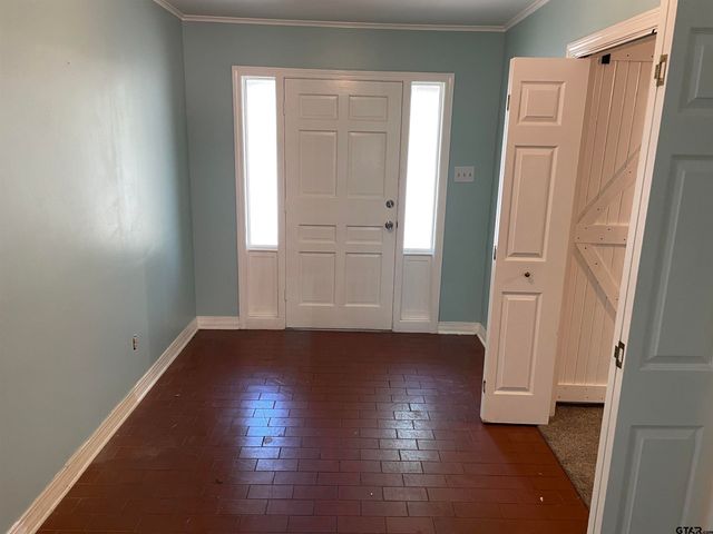201 W Gilmer St., Big Sandy, TX 75755
