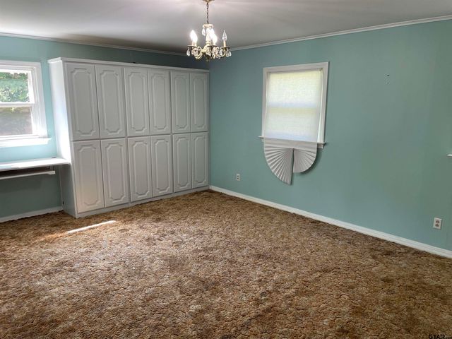 201 W Gilmer St., Big Sandy, TX 75755