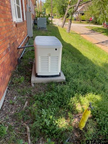 201 W Gilmer St., Big Sandy, TX 75755