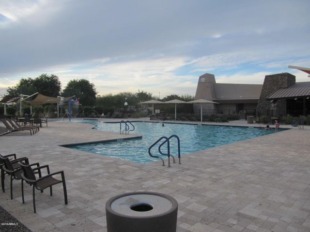 2630 E GILLCREST Road, Gilbert, AZ 85298