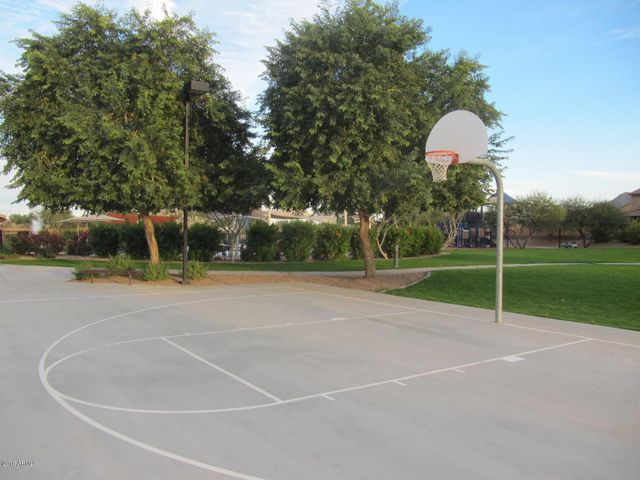2630 E GILLCREST Road, Gilbert, AZ 85298