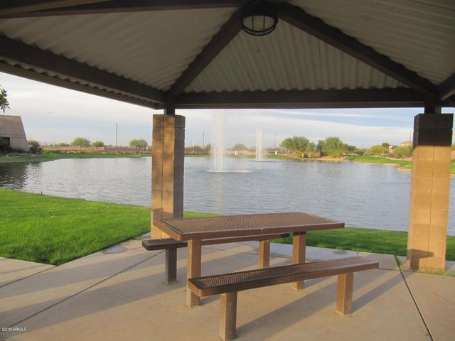 2630 E GILLCREST Road, Gilbert, AZ 85298