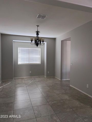 2630 E GILLCREST Road, Gilbert, AZ 85298