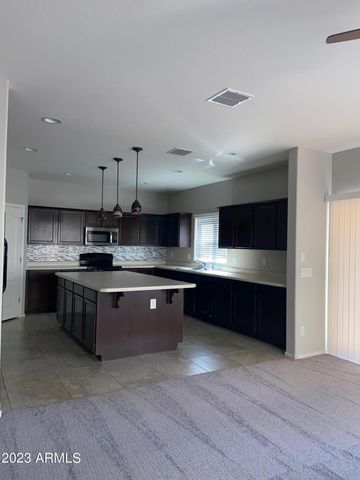 2630 E GILLCREST Road, Gilbert, AZ 85298