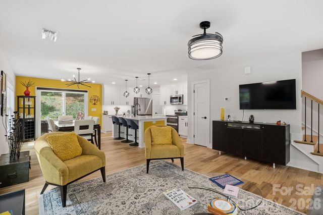 617 Teresa Circle, Waxhaw, NC 28173