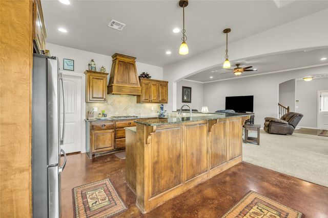 3594 E 181st Street N, Skiatook, OK 74070