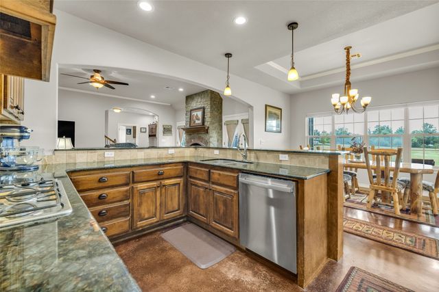 3594 E 181st Street N, Skiatook, OK 74070