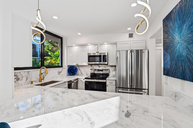 1578 S Ocean Lane 114, Fort Lauderdale, FL 33316