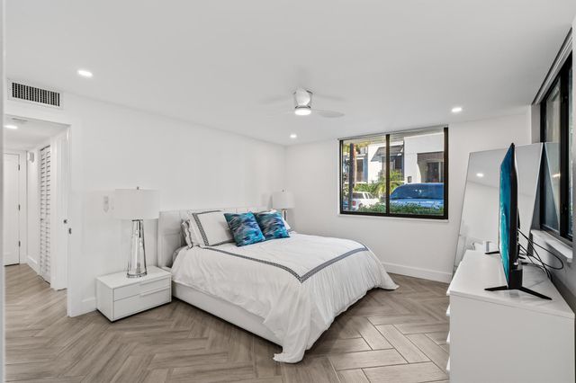 1578 S Ocean Lane 114, Fort Lauderdale, FL 33316