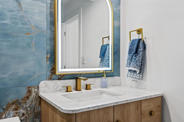 1578 S Ocean Lane 114, Fort Lauderdale, FL 33316