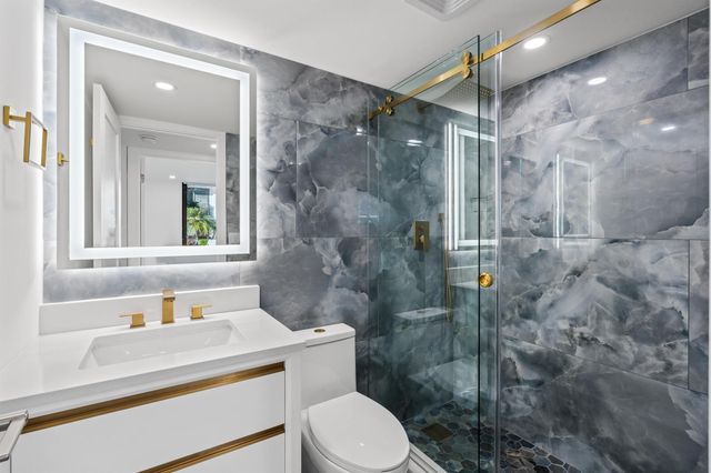 1578 S Ocean Lane 114, Fort Lauderdale, FL 33316