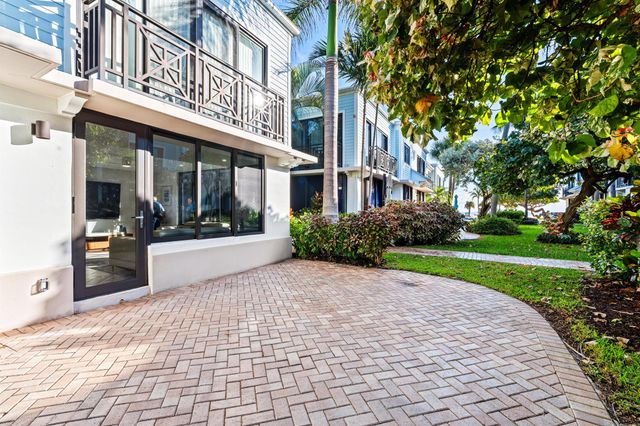 1578 S Ocean Lane 114, Fort Lauderdale, FL 33316