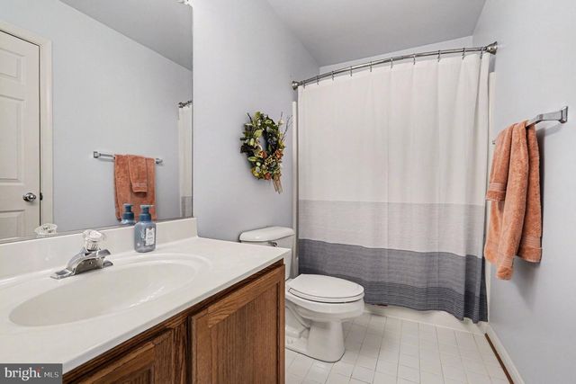 11214 STONEBROOK DR, Manassas, VA 20112