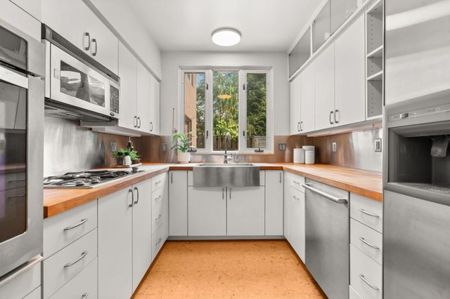 515 Oswego Street, Ann Arbor, MI 48104