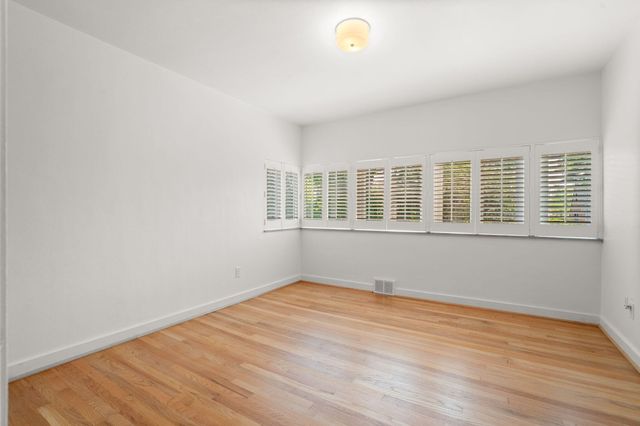 515 Oswego Street, Ann Arbor, MI 48104