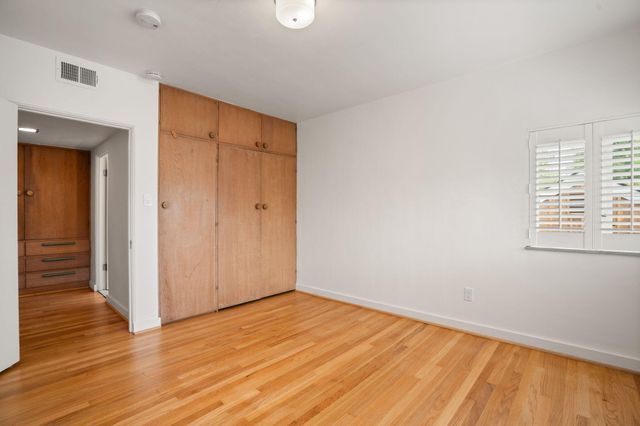515 Oswego Street, Ann Arbor, MI 48104