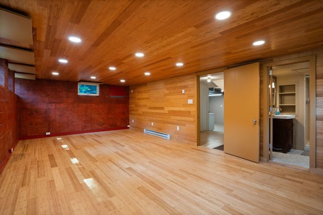 515 Oswego Street, Ann Arbor, MI 48104