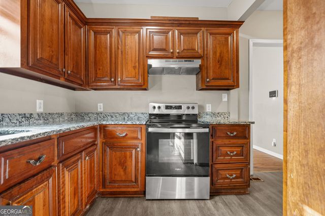 1036 Hillyer Avenue, Macon, GA 31204