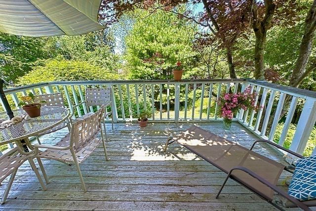 169 Whitmarsh Ave, Worcester, MA 01606