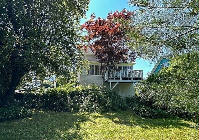 169 Whitmarsh Ave, Worcester, MA 01606