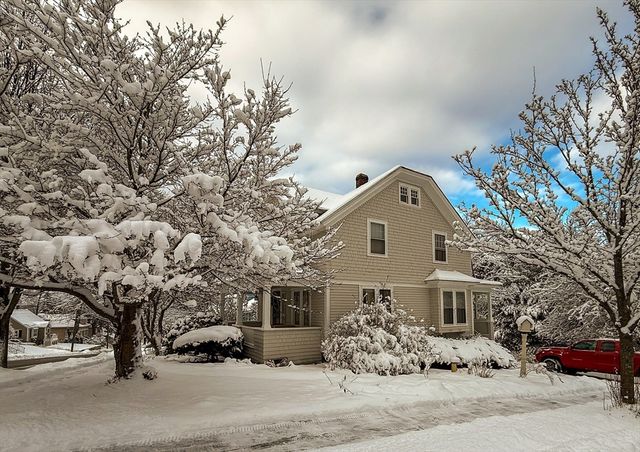 169 Whitmarsh Ave, Worcester, MA 01606