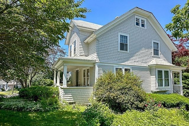 169 Whitmarsh Ave, Worcester, MA 01606