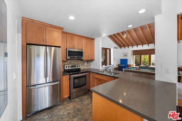 10115 Summertime Lane, Culver City, CA 90230