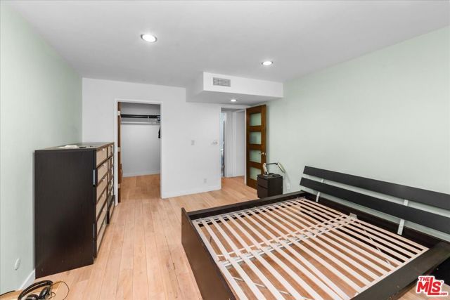 10115 Summertime Lane, Culver City, CA 90230