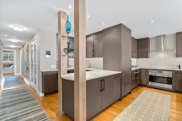 63 Atlantic Ave 9B, Boston, MA 02110