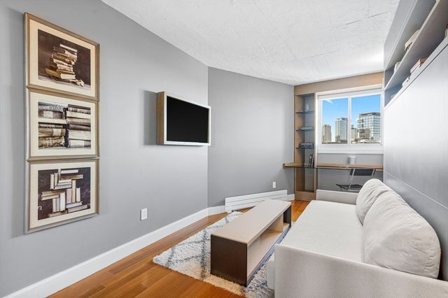 63 Atlantic Ave 9B, Boston, MA 02110