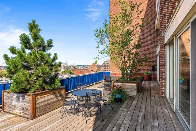 63 Atlantic Ave 9B, Boston, MA 02110